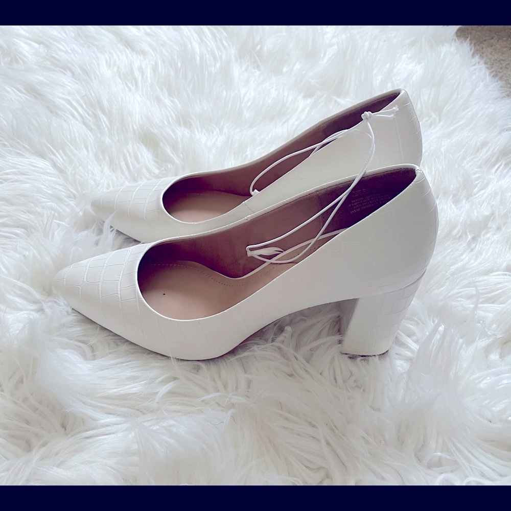 H&M White Croc Print Heels